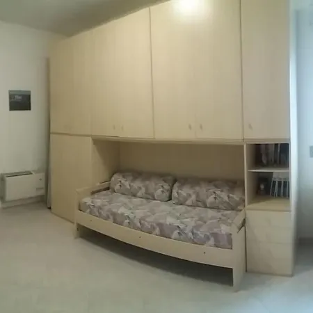 31 Posti Con Cucina E Parcheggio Privato Gratuito Candela