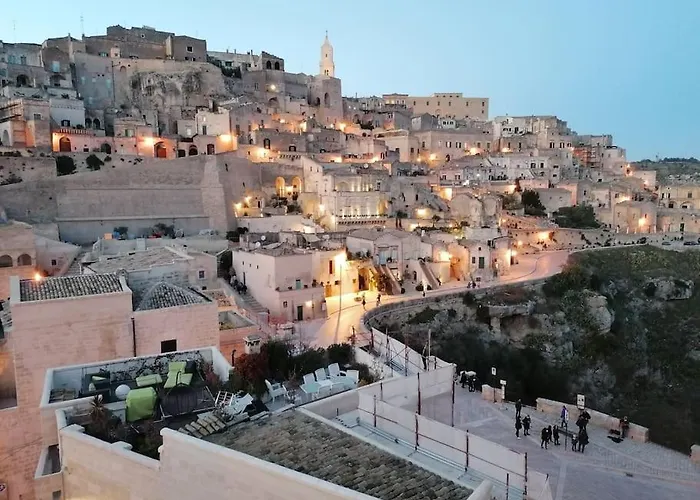 31 Posti Con Cucina E Parcheggio Privato Gratuito *